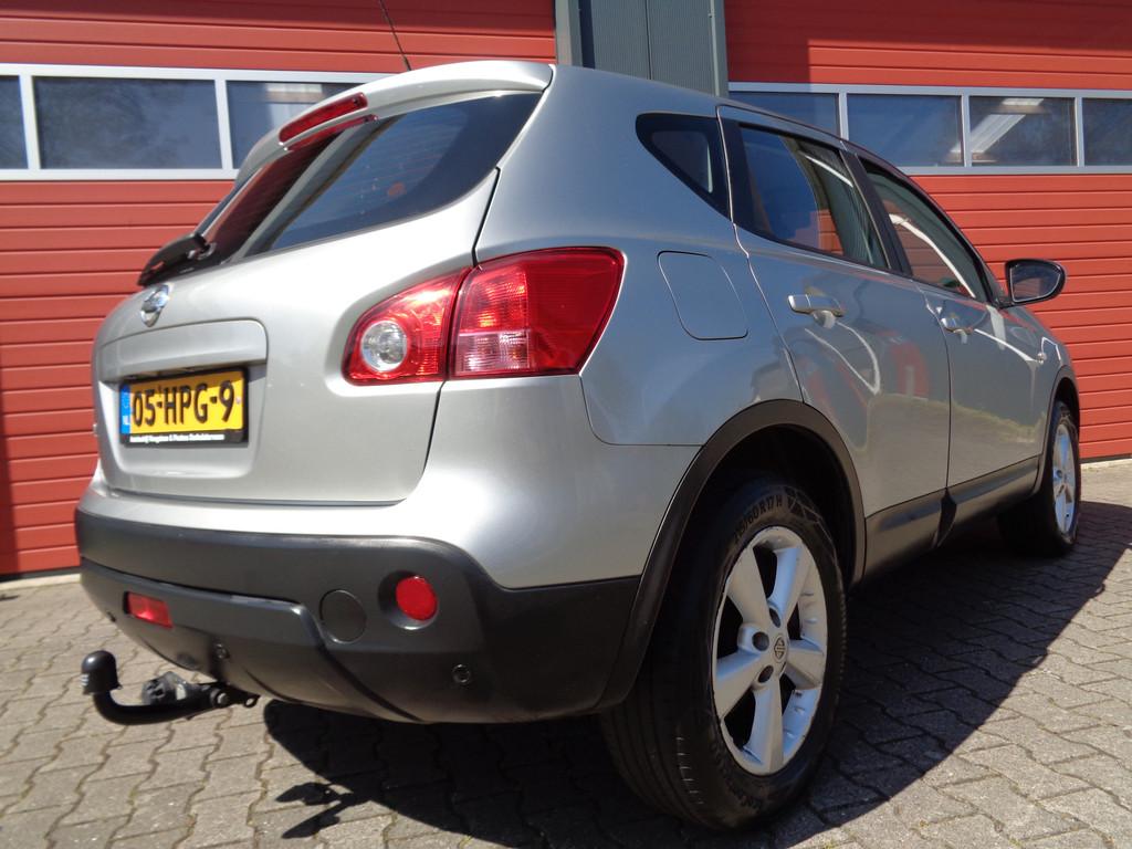 Nissan QASHQAI 1.6 Acenta,Clima,Cruise,Trekhaak,Goed onderho, Auto's, Nissan, Voorwielaandrijving, 1272 kg, 15 km/l, Gebruikt