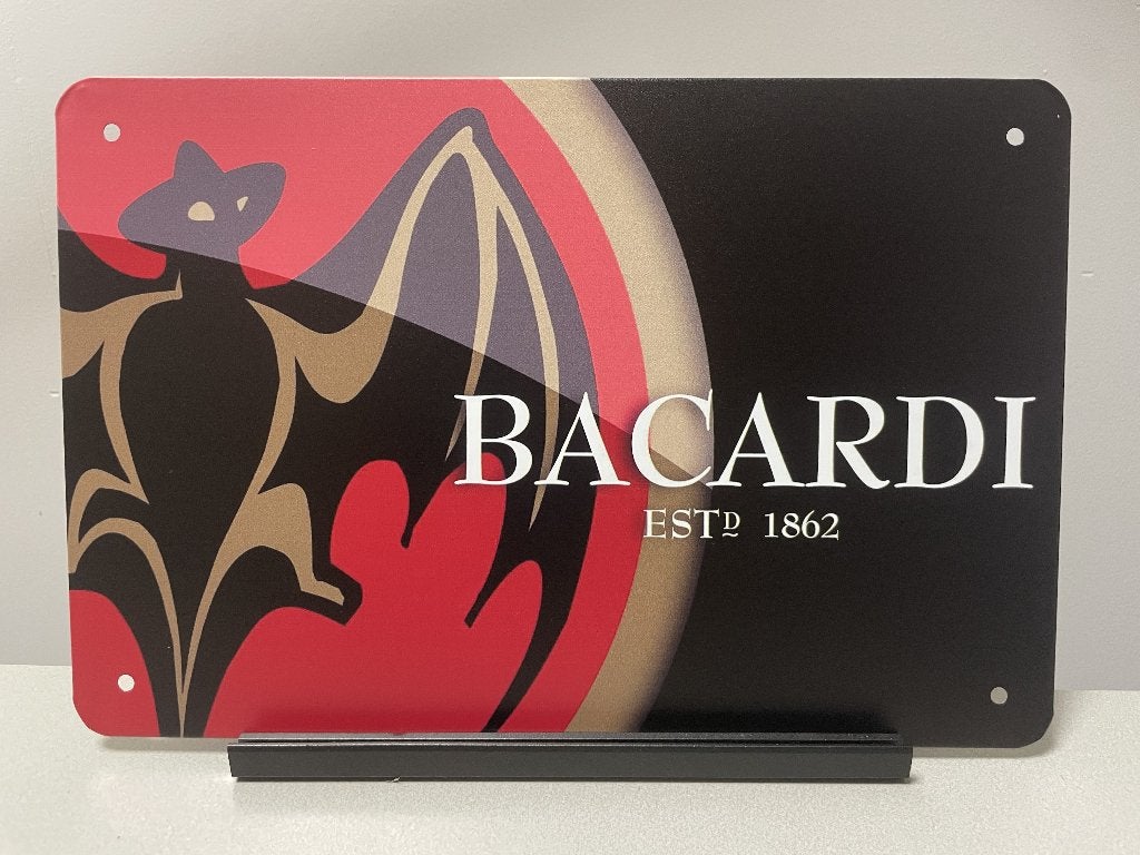 Bacardi (liggend) metalen reclamebord (Old Look), Verzamelen, Merken en Reclamevoorwerpen, Www.pand50.nl, Reclamebord, Nieuw, Ophalen of Verzenden