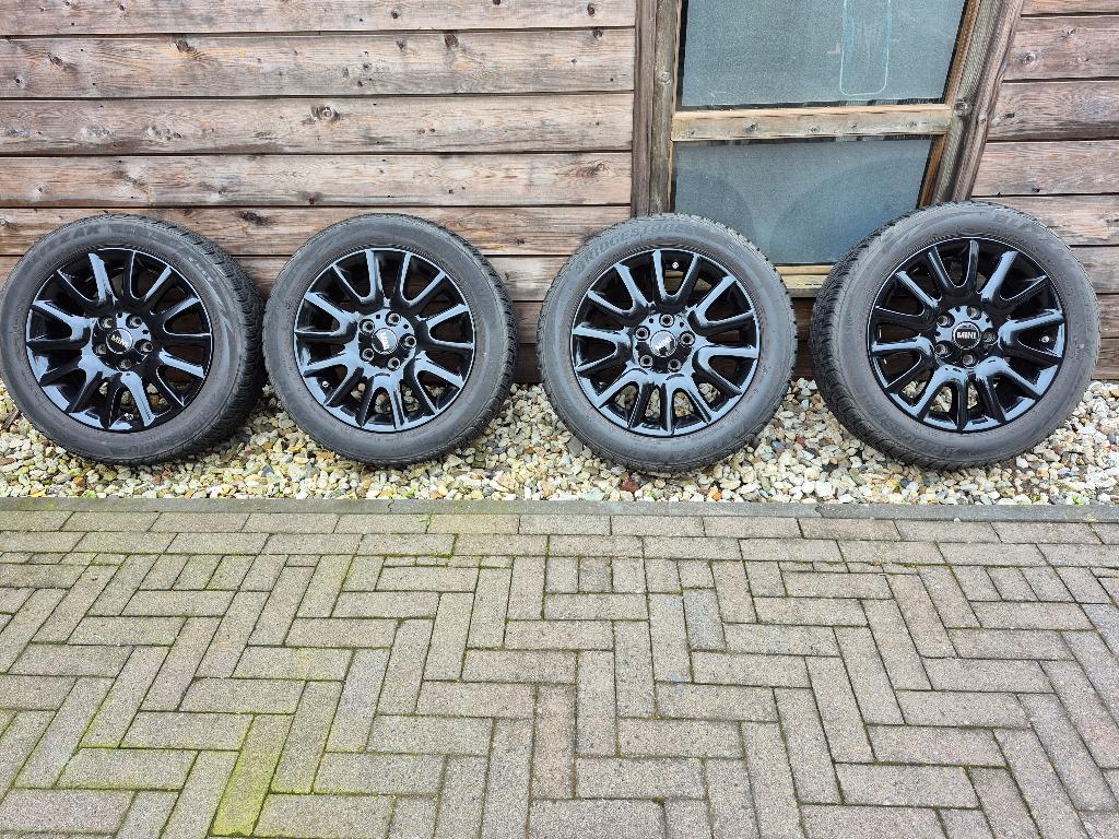 Mini velgen en winterbanden, Auto-onderdelen, Banden en Velgen, Ophalen, Gebruikt, 16 inch, Banden en Velgen