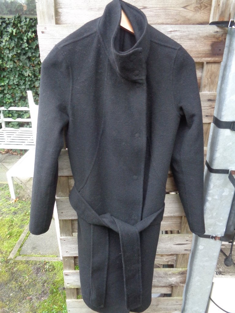 BENNETON wollen jas:mt 38, Kleding | Dames, Jassen | Winter, Zo goed als nieuw, Maat 38/40 (M), Zwart, Ophalen of Verzenden