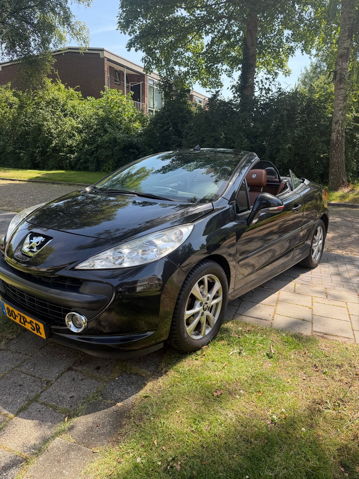 Peugeot 207 1.6 16V CC 88KW 2008 Zwart, Voorwielaandrijving, Euro 5, 15 km/l, 4 cilinders
