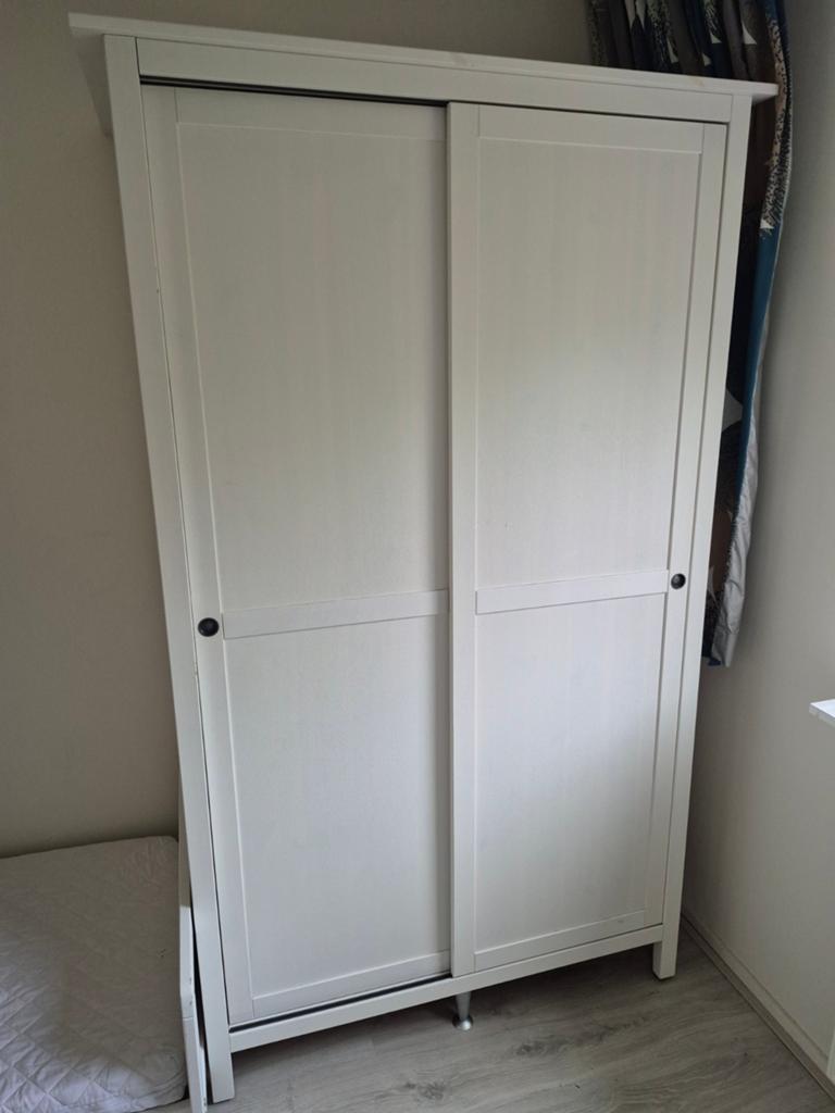 GRATIS Ikea Hemnes kledingkast/garderobekast met schuifdeur, Ophalen, Gebruikt