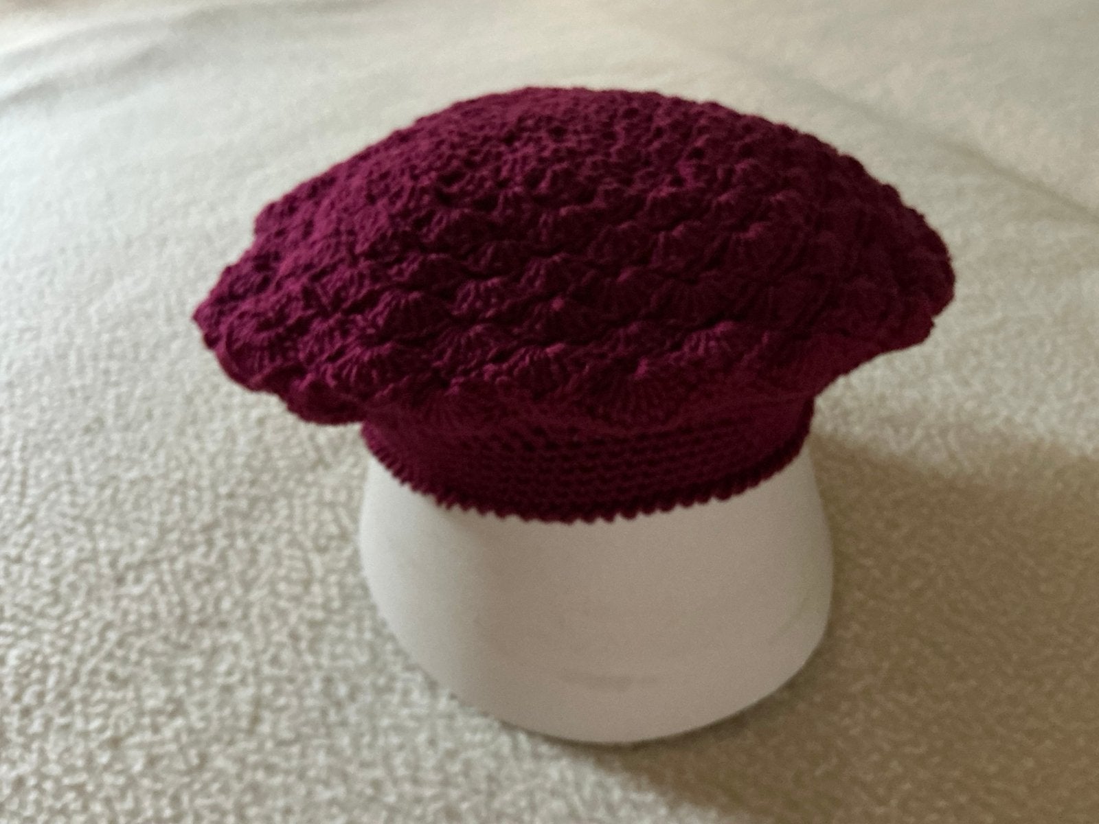 Baret, gehaakt/ de Haakboetiek, Kinderen en Baby's, Ophalen of Verzenden, Nieuw, Meisje, Hoed