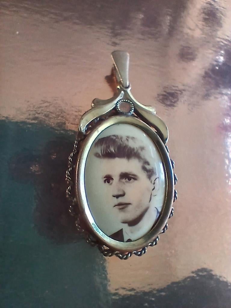 Medaillon goldplatet oud, Ophalen of Verzenden, Overige materialen