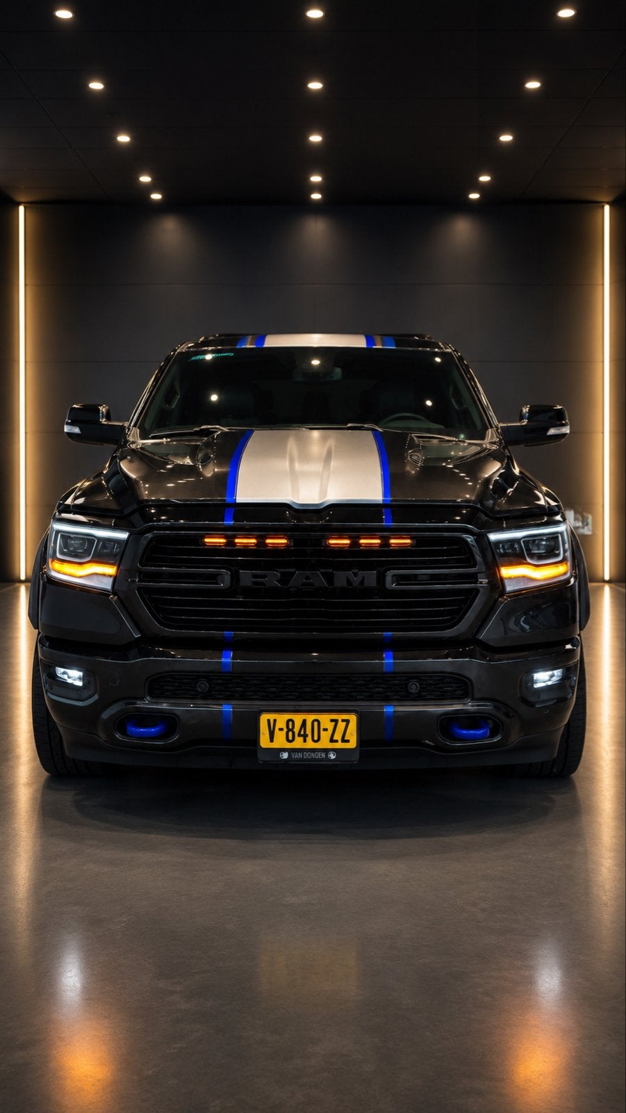 Dodge Ram Wide Body 5.7 V8 Eyecatcher NAP EX BTW, Auto's, Bestelauto's, Euro 5, 5654 cc, Zwart, Origineel Nederlands