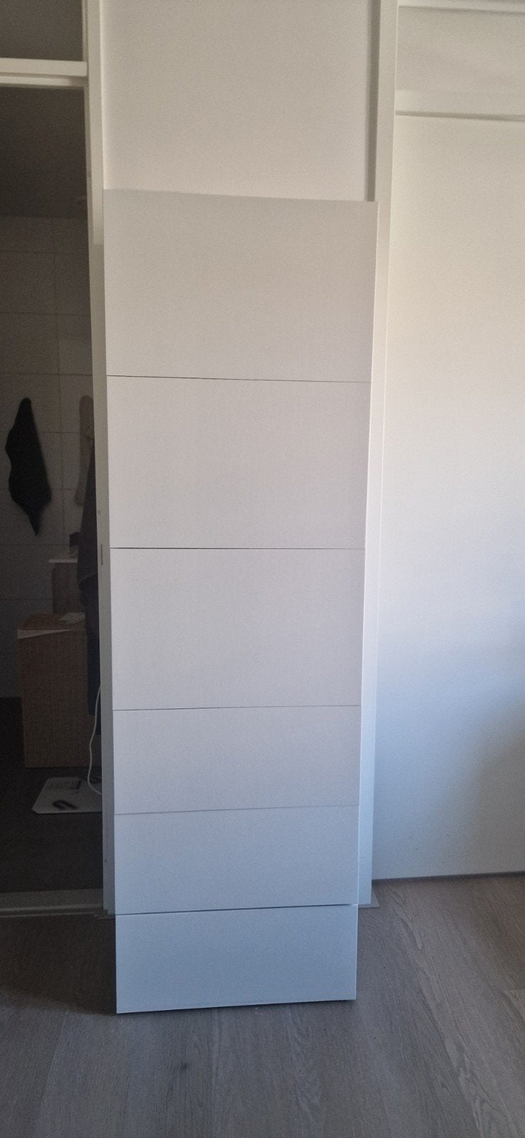 White Wooden Closet, Huis en Inrichting, Ophalen, 50 tot 100 cm, Zo goed als nieuw, 150 tot 200 cm