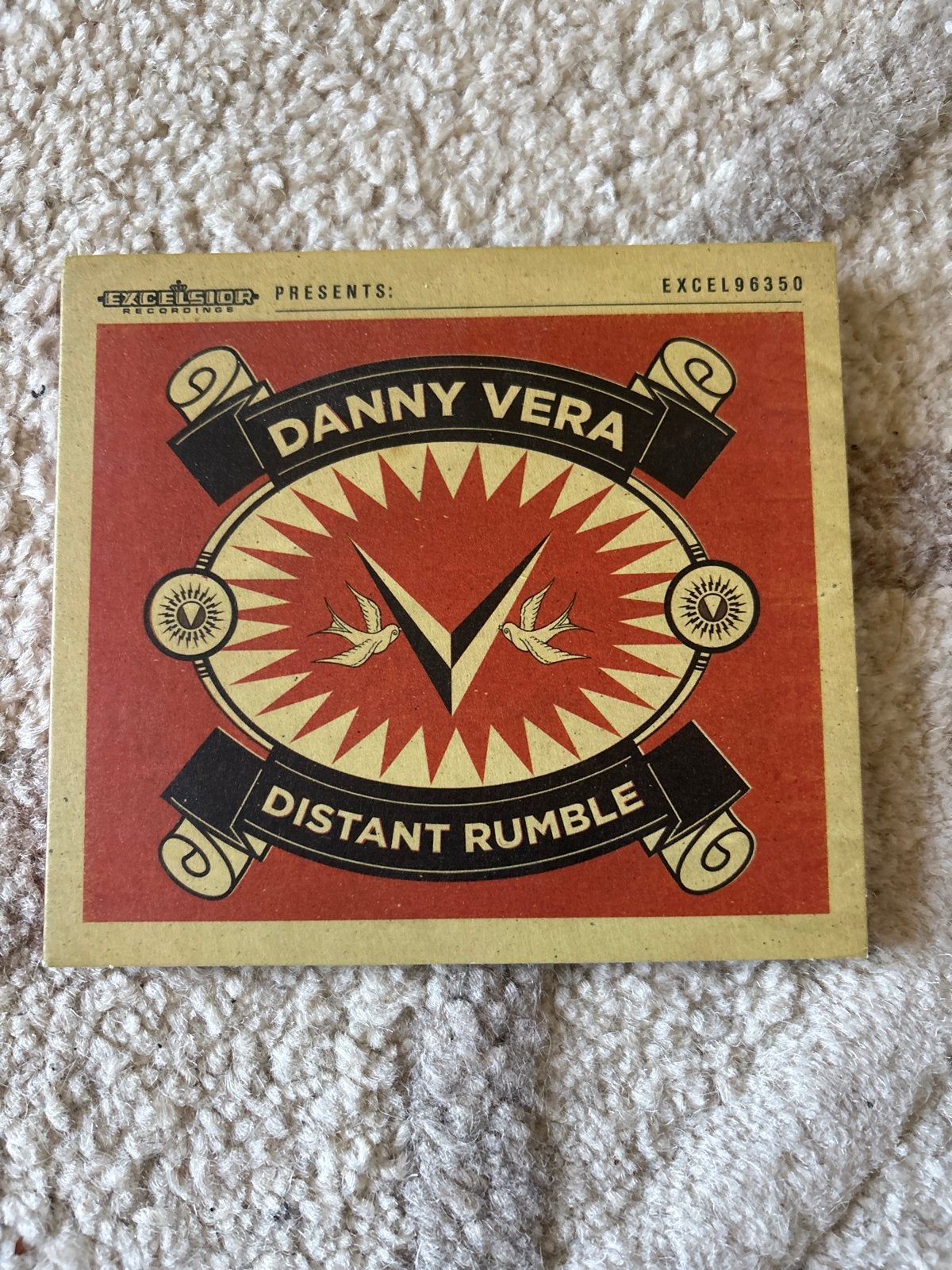 Danny Vera - Distant Rumble CD (Pop/Rock), Pop, Ophalen of Verzenden, Zo goed als nieuw, Inclusief boekje