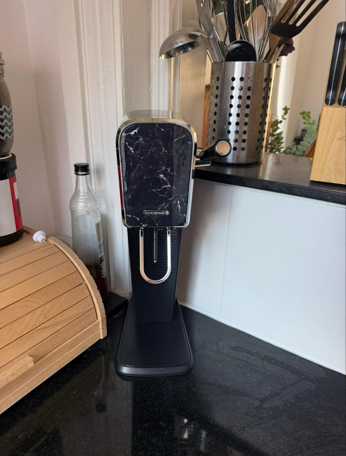 Sodastream met 2 grote, 1 kleine fles en lege cilinder, Ophalen, Zo goed als nieuw