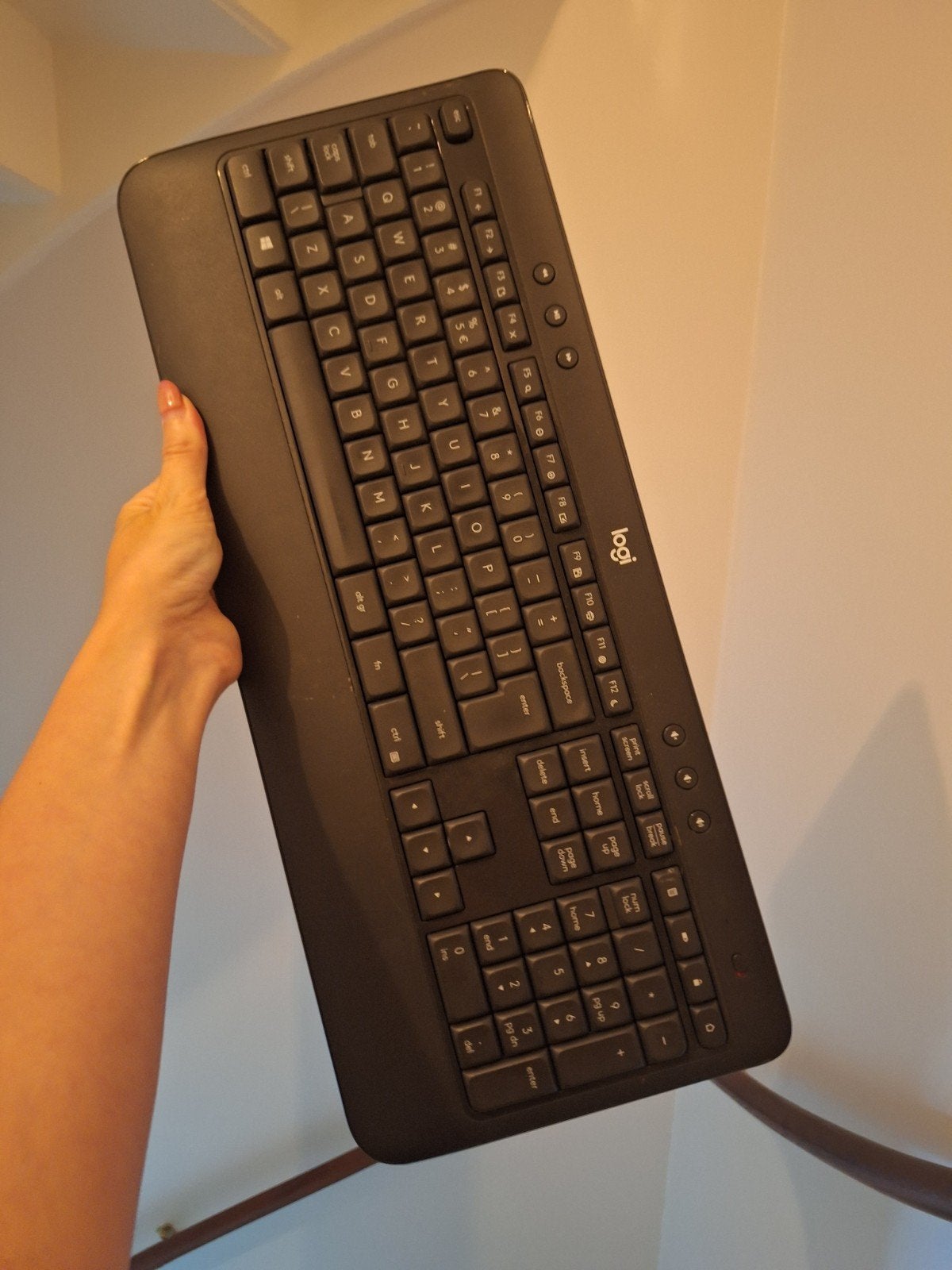 Logitech K540 Draadloos Toetsenbord QWERTY, Multimediatoetsen, Logitech, Ophalen of Verzenden, Zo goed als nieuw