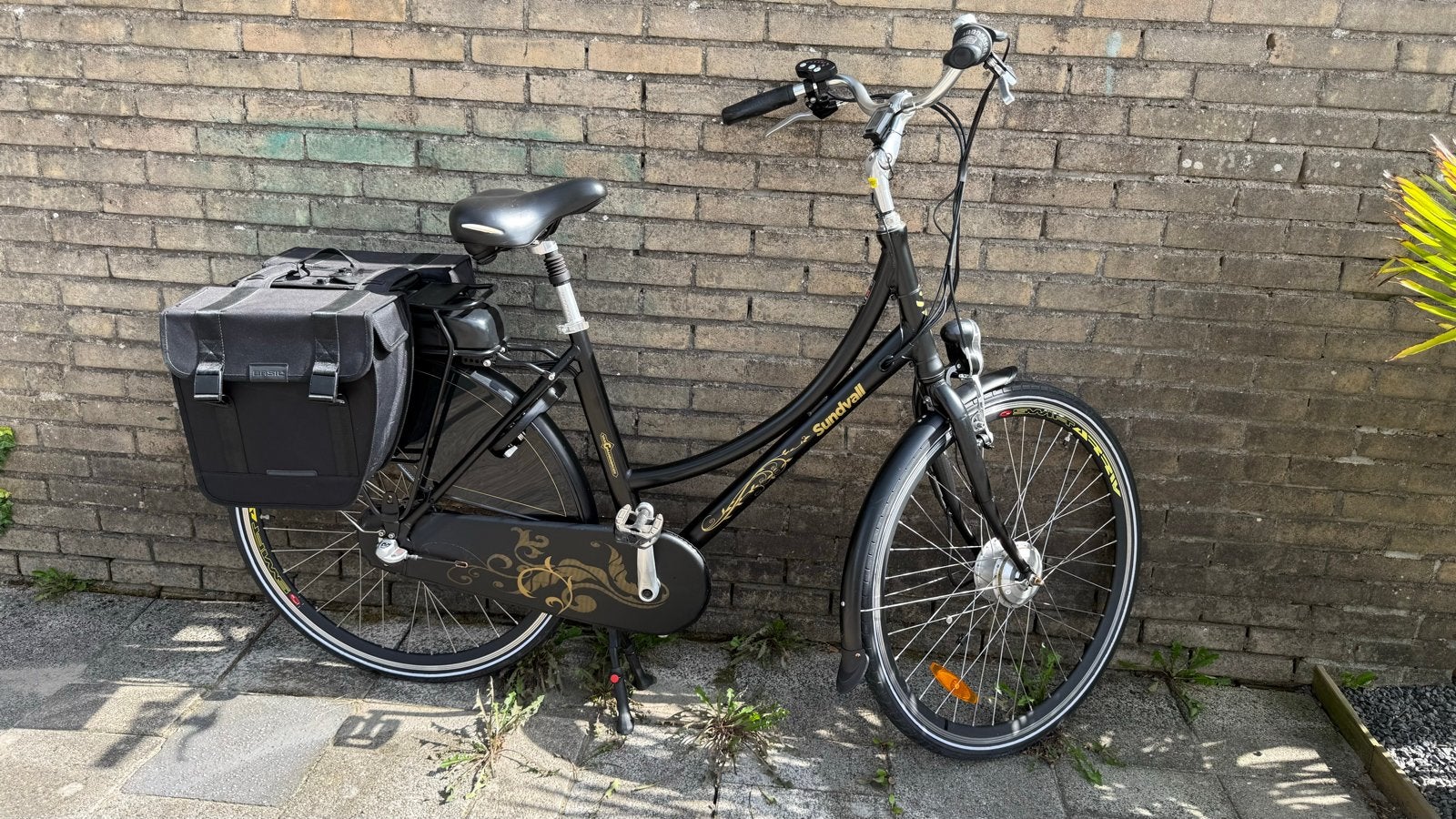 2 elektrische Opoefietsen met 3 versnellingen (vr.pr. €600), Fietsen en Brommers, Fietsen | Dames | Omafietsen, Ophalen, Gebruikt