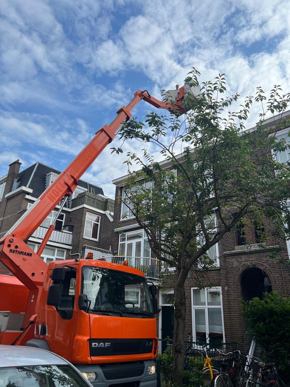 Te huur: hoogwerker maximaal 22 meter