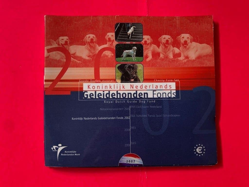 muntenset themaset  Koninklijke geleidehonden fonds KNGF, Verzenden, Koningin Beatrix, Euro's, Setje