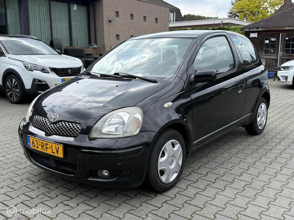 Toyota Yaris 1.3 VVT-i S-Line Airco|Trekhaak|, Auto's, Toyota, Voorwielaandrijving, 1299 cc, Gebruikt, 31 €/maand
