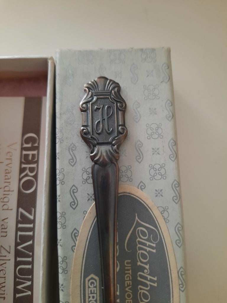 Gero Zilvium letterlepel met initiaal H, Antiek en Kunst, Antiek | Bestek, Ophalen of Verzenden