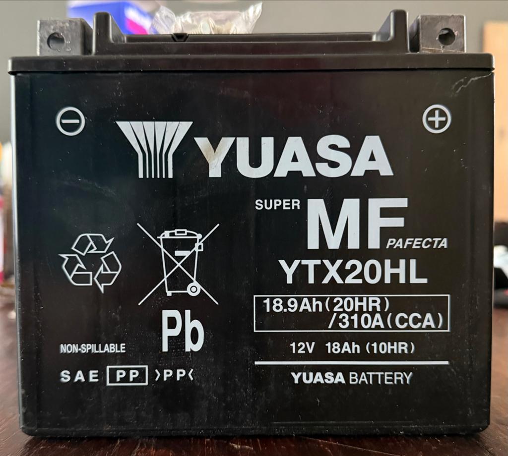 Nieuwe Yuasa YTX20HL motoraccu voor zware motoren, Motoren, Ophalen, Nieuw