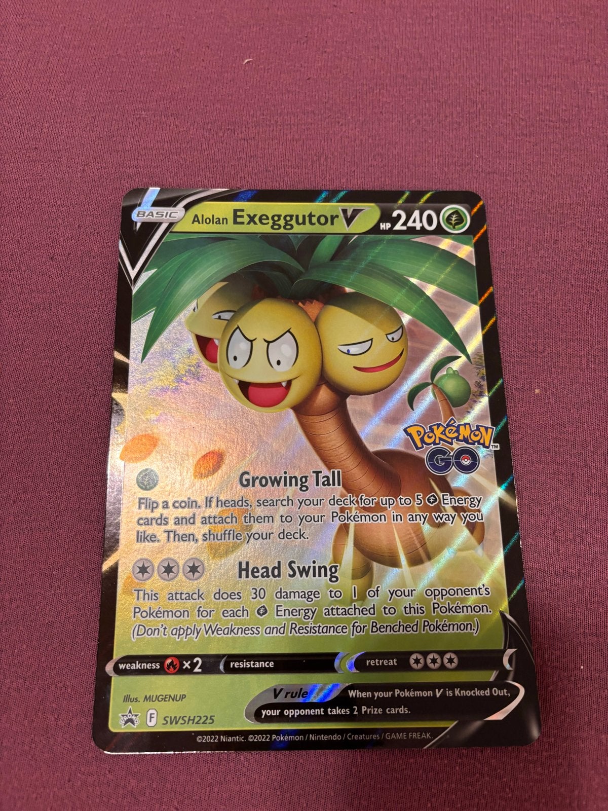 Alolan Exeggutor V SWSH225 Pokémon GO Promo Kaart, Hobby en Vrije tijd, Verzamelkaartspellen | Pokémon, Ophalen of Verzenden, Zo goed als nieuw