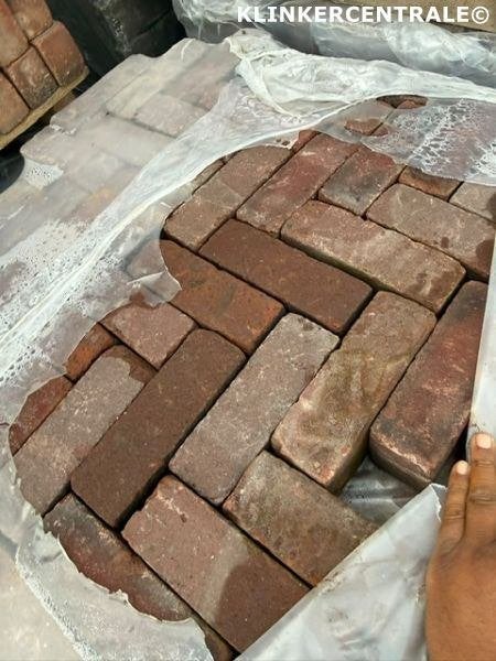 160m2 rood paars antraciet gebakken dikformaat klinkers stra, Bij dit gebruikte product niet te achterhalen, Gebruikt, Verzenden