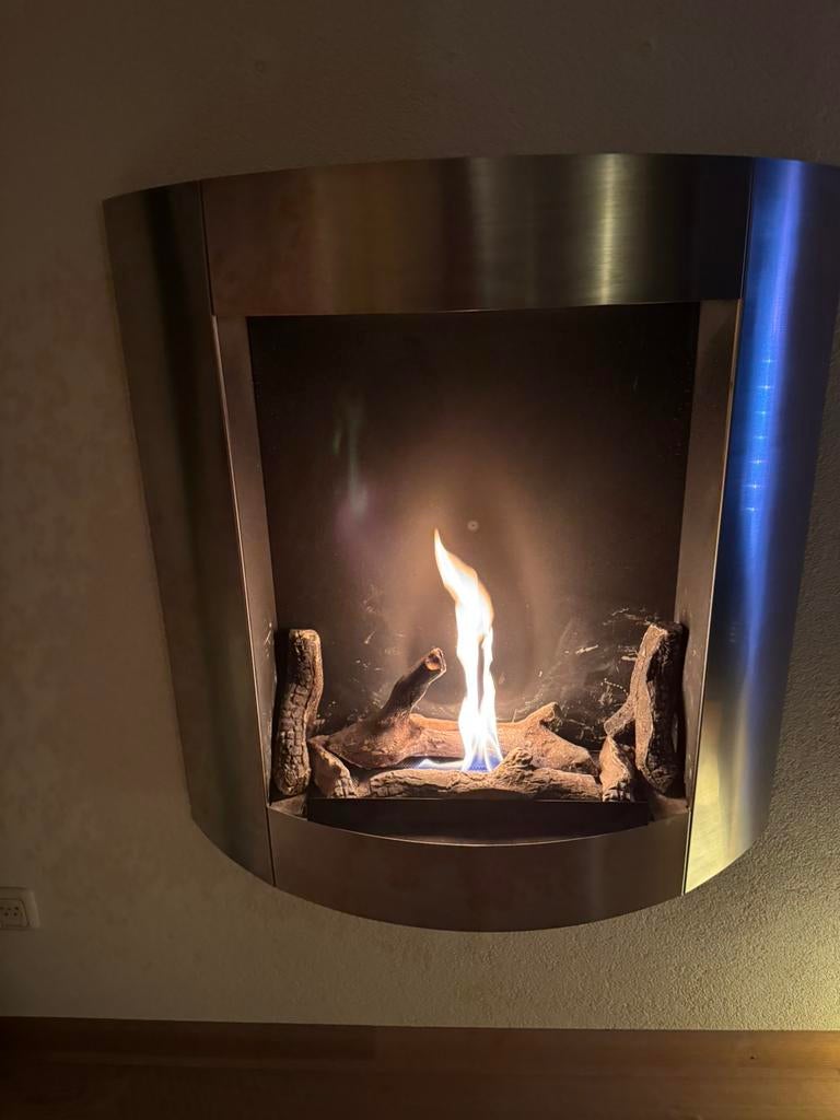 Sfeervolle bio-ethanol haard |Rubyfires| keramische houtset, Huis en Inrichting, Haarden, Ophalen, Zo goed als nieuw, Hangende haard