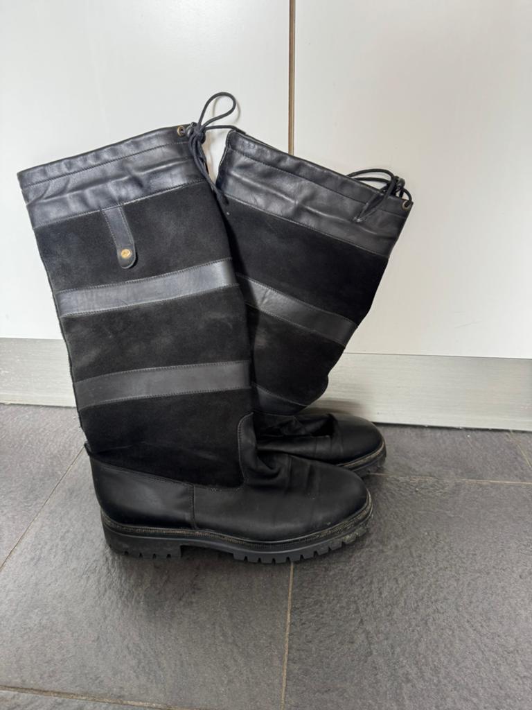 Lipica wandellaarzen, maat 42, echt leer en suède, Ophalen of Verzenden, Zo goed als nieuw, Zwart, Wandelschoenen of Bergschoenen