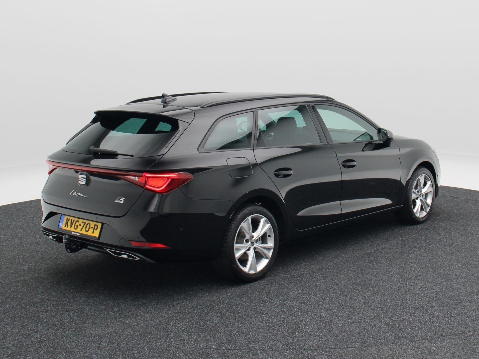 SEAT Leon Sportstourer 1.5 TSi e-Hybrid 204 Pk Automaat FR B, Dealer onderhouden, Stof, Euro 6, 4 cilinders