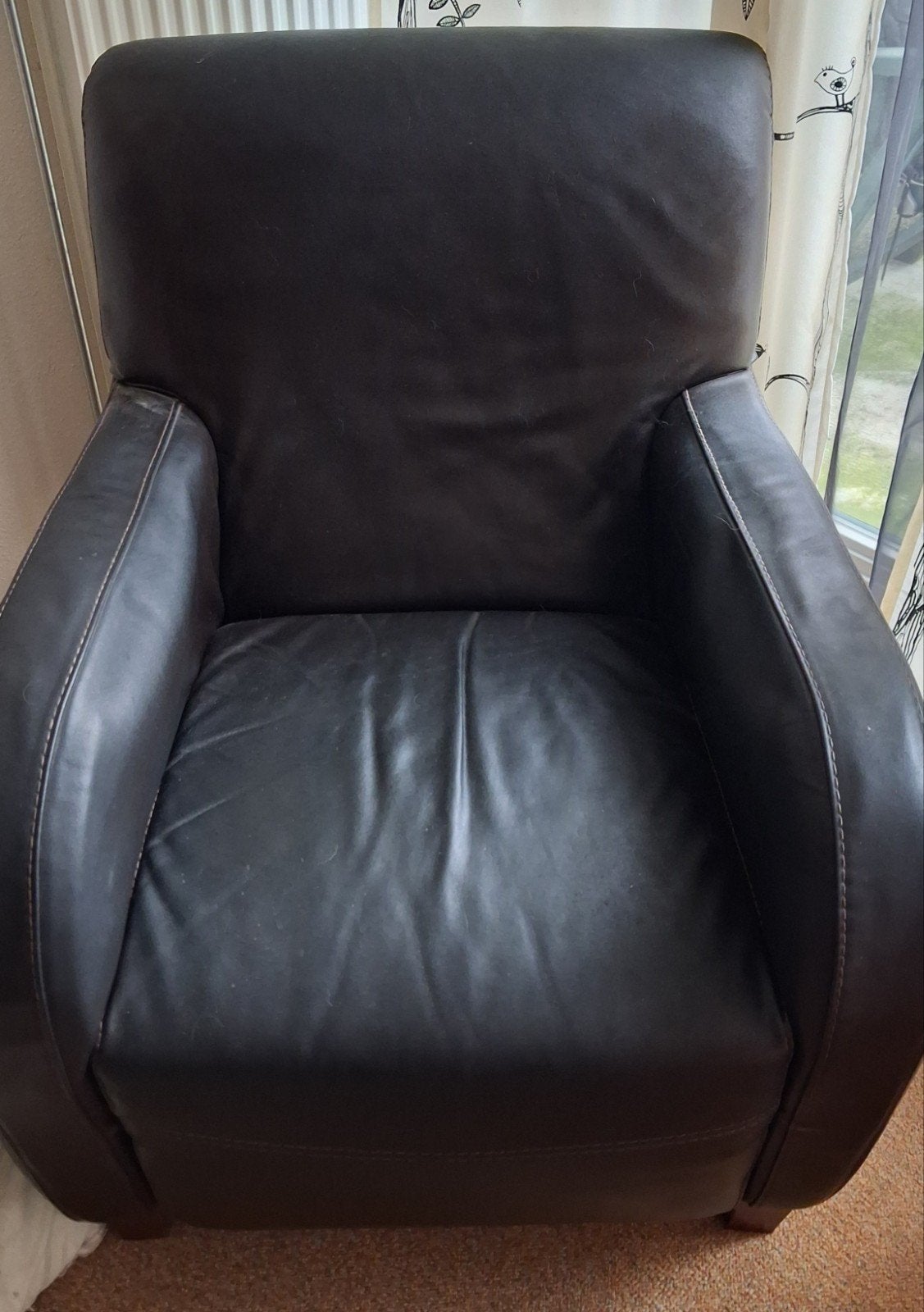 lekker zittende fauteuil donkerbruin, Ophalen, Gebruikt
