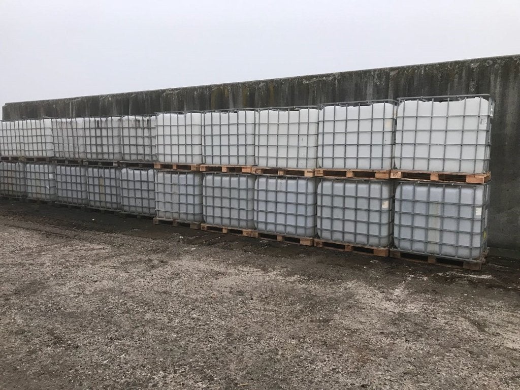 IBC vaten 1000 liter, Tuin en Terras, Regentonnen, 150 liter of meer, Ophalen, Gebruikt