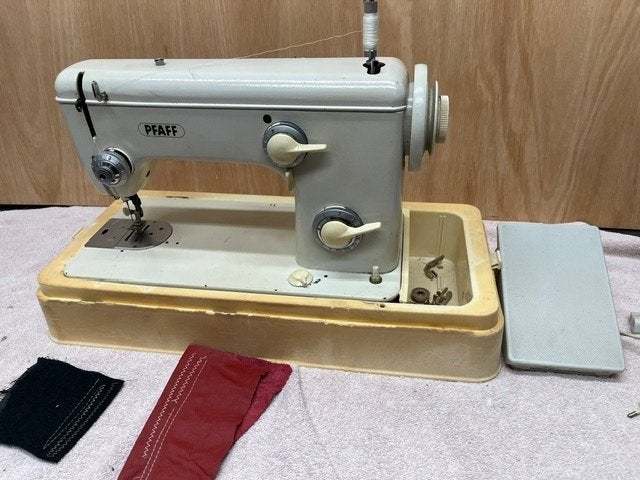 semi industri Pfaff naaimachine, Ophalen, Gebruikt, Naaimachine, Pfaff