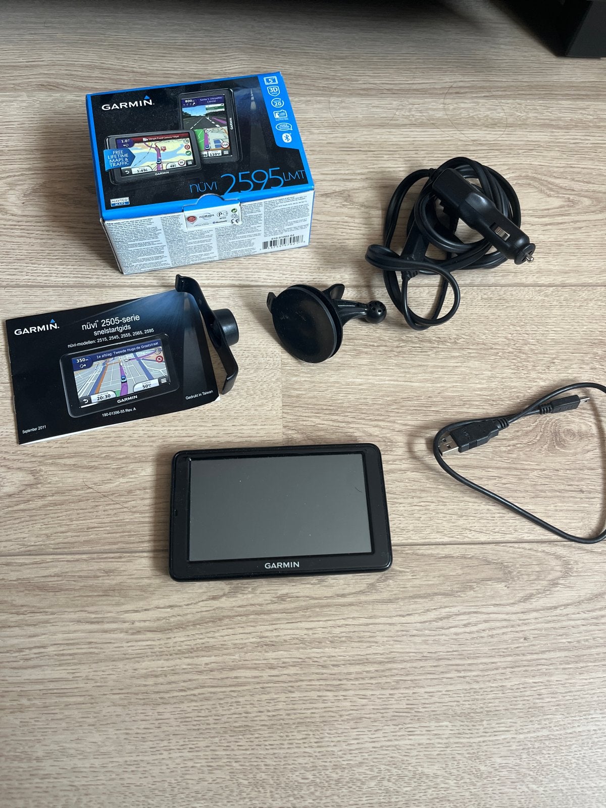Garmin nüvi 2595LMT Navigatiesysteem met Lifetime Maps, Ophalen of Verzenden, Gebruikt