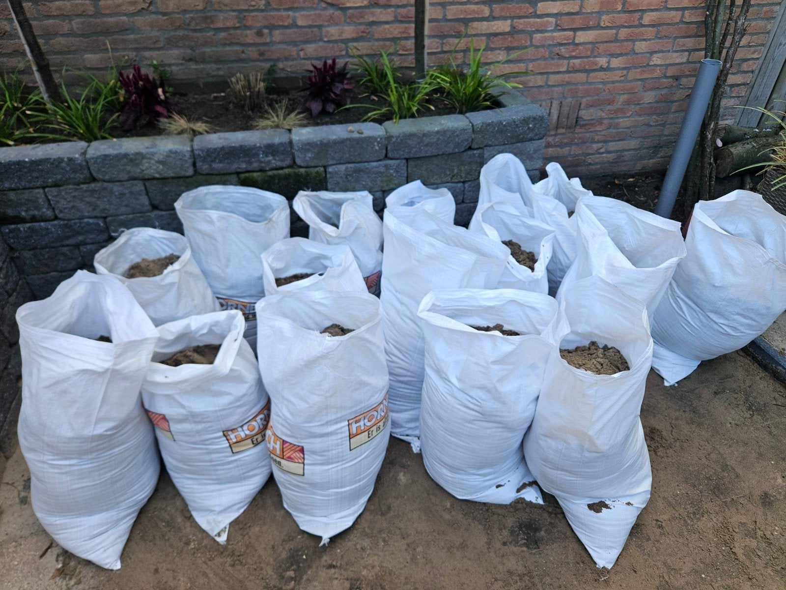 Witzand 15 zakken à 50 liter per zak, Ophalen, Gebruikt, Ophoogzand