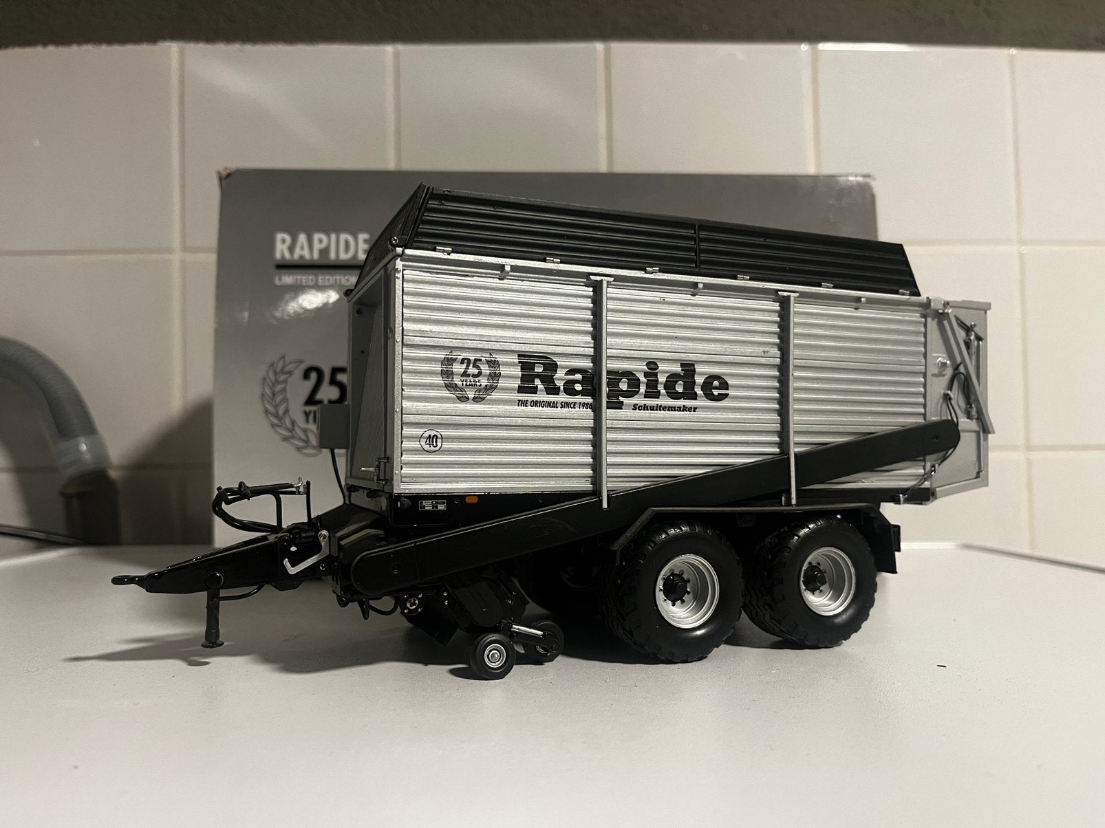 Schuitemaker Rapide 125 UH, Hobby en Vrije tijd, Ophalen of Verzenden, Zo goed als nieuw, Tractor of Landbouw, Universal Hobbies