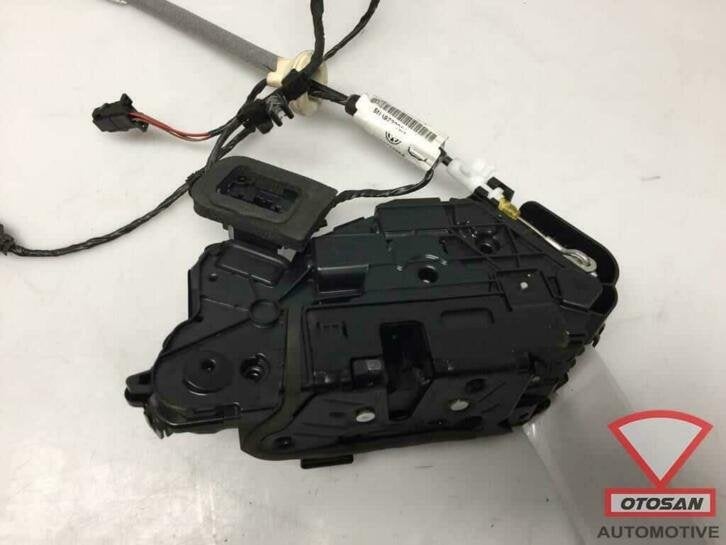 vw tiguan 5na vag portierslot deurslot links voor 5ta837015a, Gebruikt, Volkswagen, Volkswagen AG, Voor