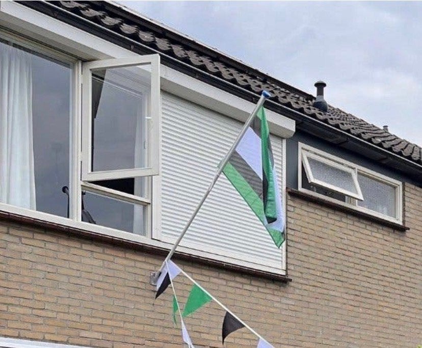 Wit rolluik, mechanisch bediend, 1,73 m breed, Doe-het-zelf en Verbouw, Rolluiken, Ophalen