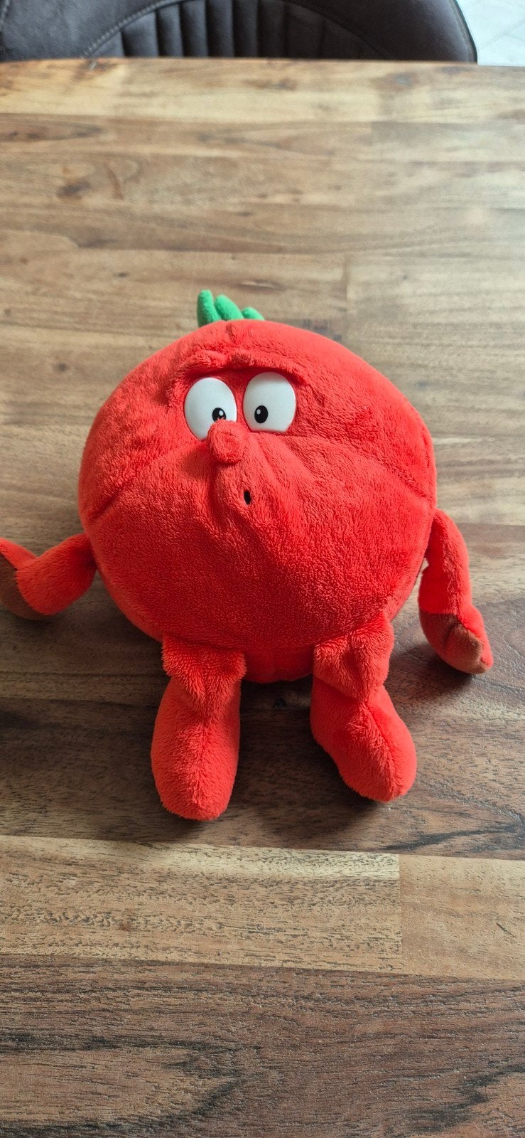 Leuke rode tomaat knuffel - Zo goed als nieuw, Kinderen en Baby's, Overige merken, Overige karakters, Overige typen, Ophalen of Verzenden
