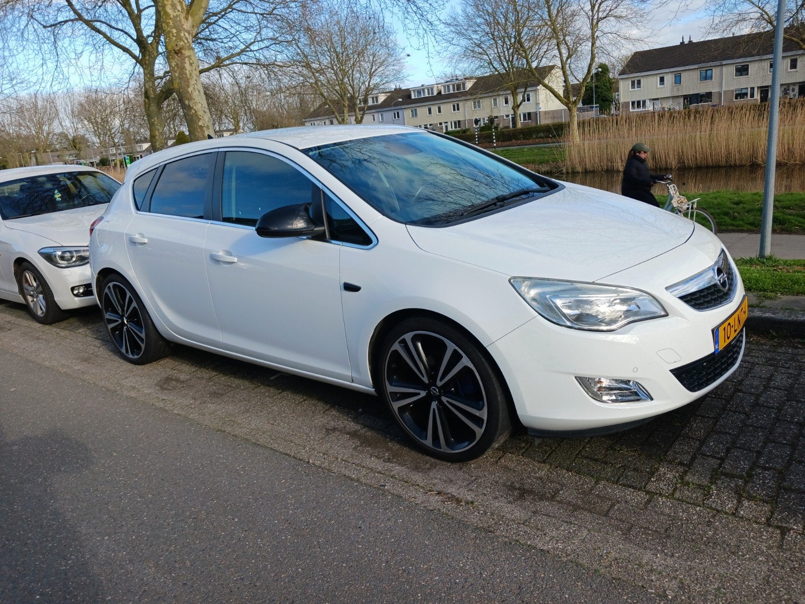 Opel Astra 1.6 Turbo 5D 2010(veel extra opties), Voorwielaandrijving, 730 kg, 4 cilinders, 179 pk