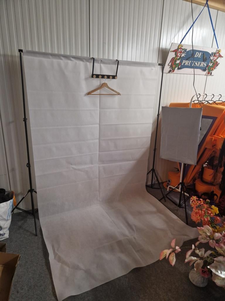 Als nieuw fotostudio met lamp en 5 doeken, Audio, Tv en Foto, Fotografie | Fotostudio en Toebehoren, Ophalen of Verzenden, Zo goed als nieuw