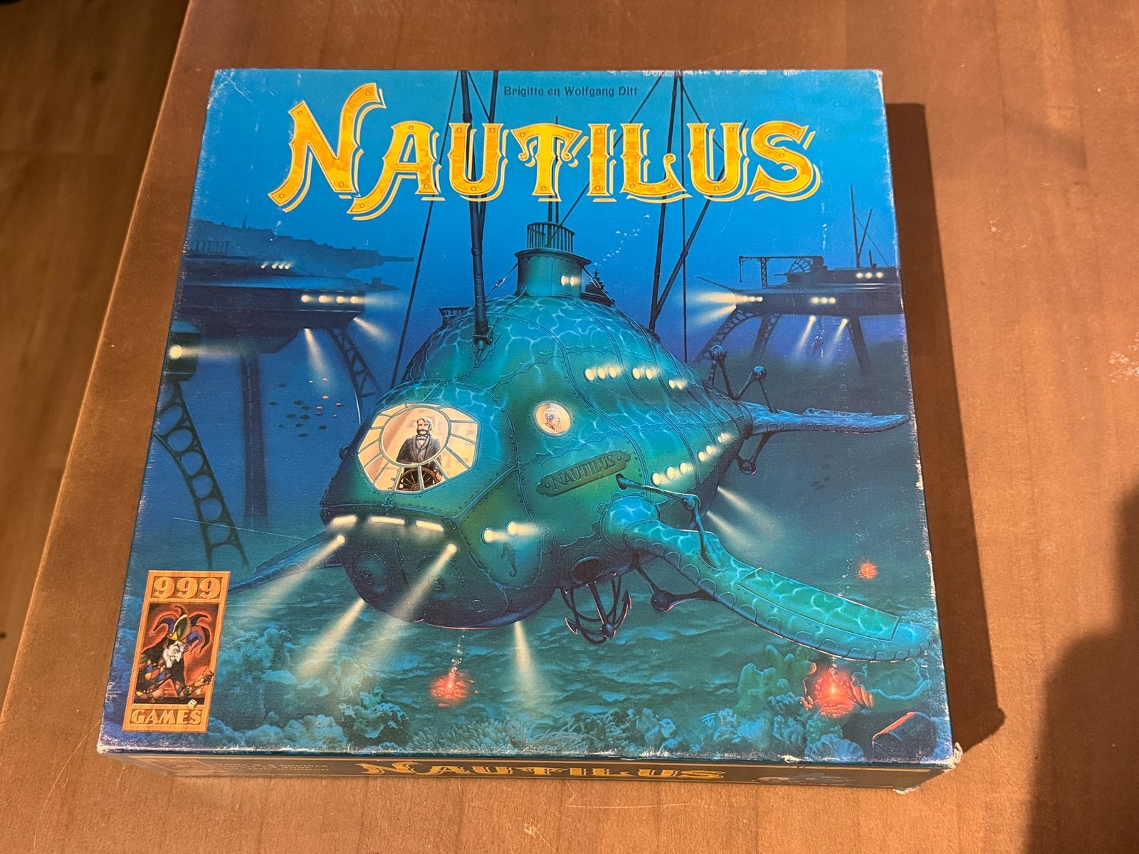 Nautilus bordspel - Compleet en in goede staat, Hobby en Vrije tijd, Gezelschapsspellen | Bordspellen, Drie of vier spelers, Ophalen of Verzenden
