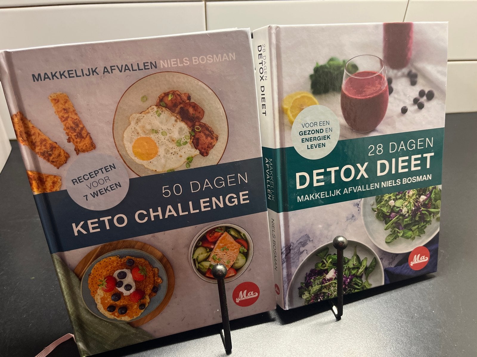 28 Dagen Detox Dieet - Makkelijk Afvallen Niels Bosman, Ophalen of Verzenden, Zo goed als nieuw, Dieet en Voeding