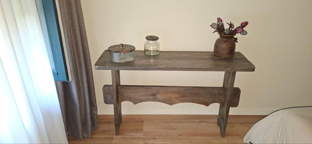 Landelijk sidetafel, Huis en Inrichting, Tafels | Sidetables, Ophalen, 25 tot 50 cm, Rechthoekig, 100 tot 150 cm