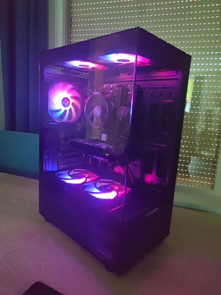 GeForce RTX 4060 & AMD Ryzen 5 Gaming Computer, Computers en Software, Desktop Pc's, Ophalen, 750 GB, Gebruikt, Zelf gebouwde pc