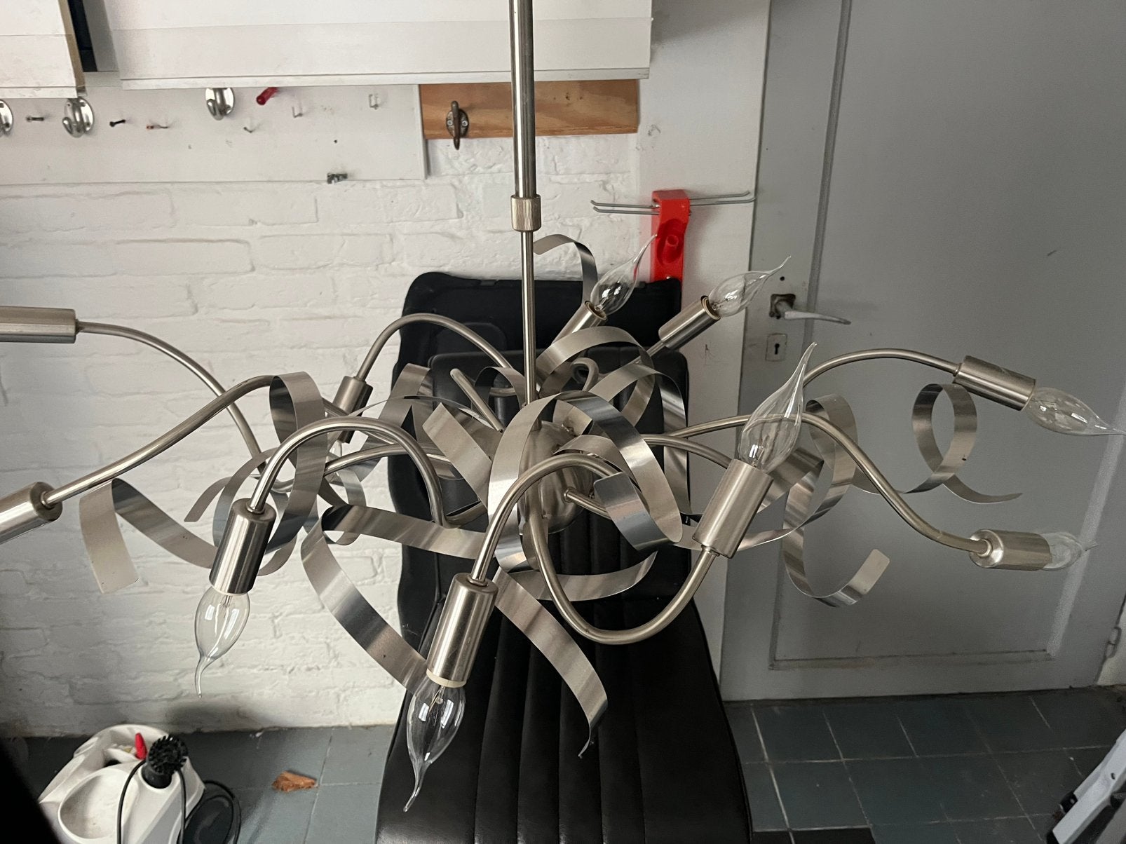 Moderne design hanglamp, RVS met 8 lichtpunten, Ophalen, Zo goed als nieuw, Metaal, 75 cm of meer