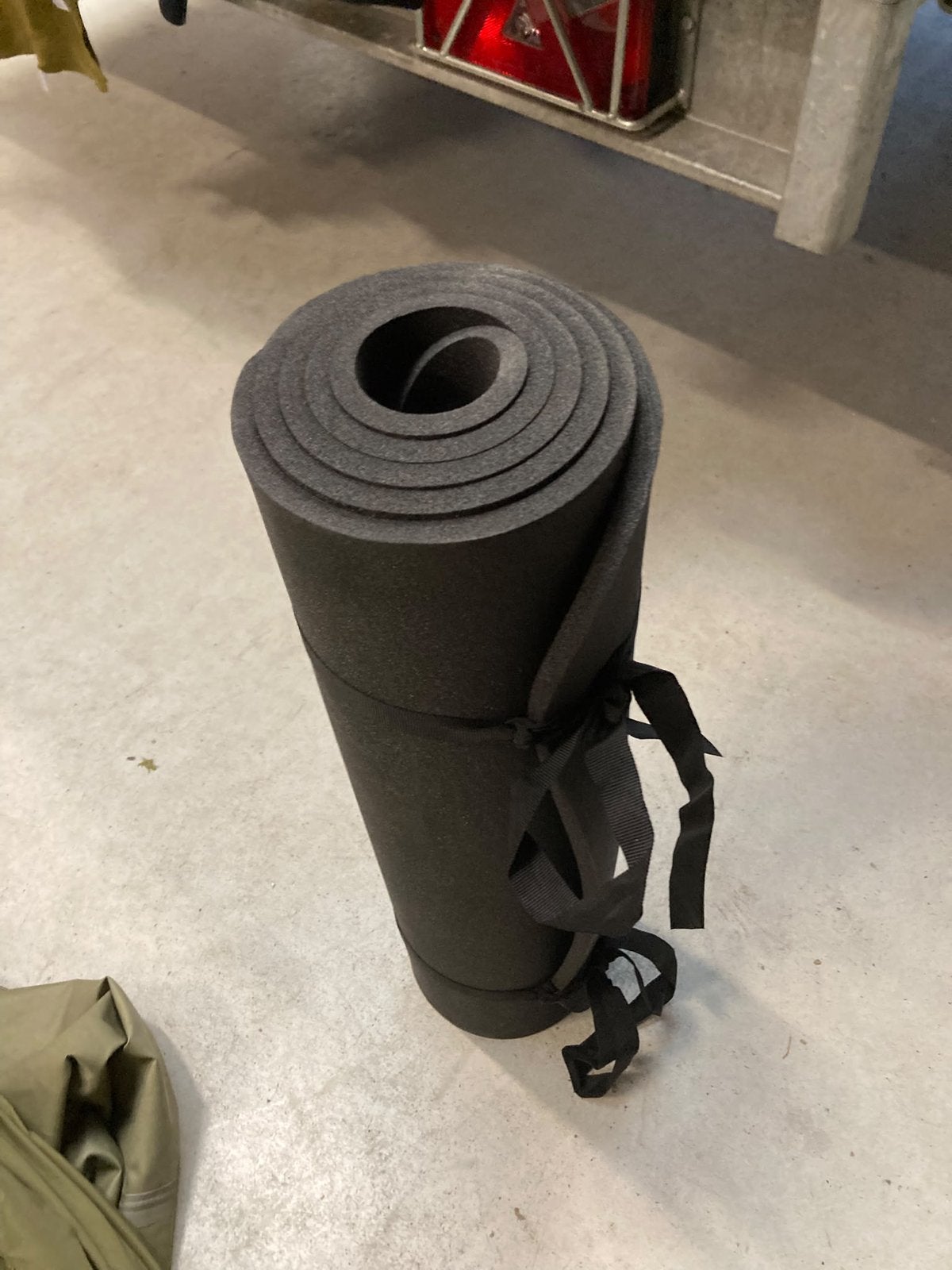 Rolmat isomat defensie leger backpack sokdaten outdoor, Ophalen of Verzenden, Landmacht, Nederland