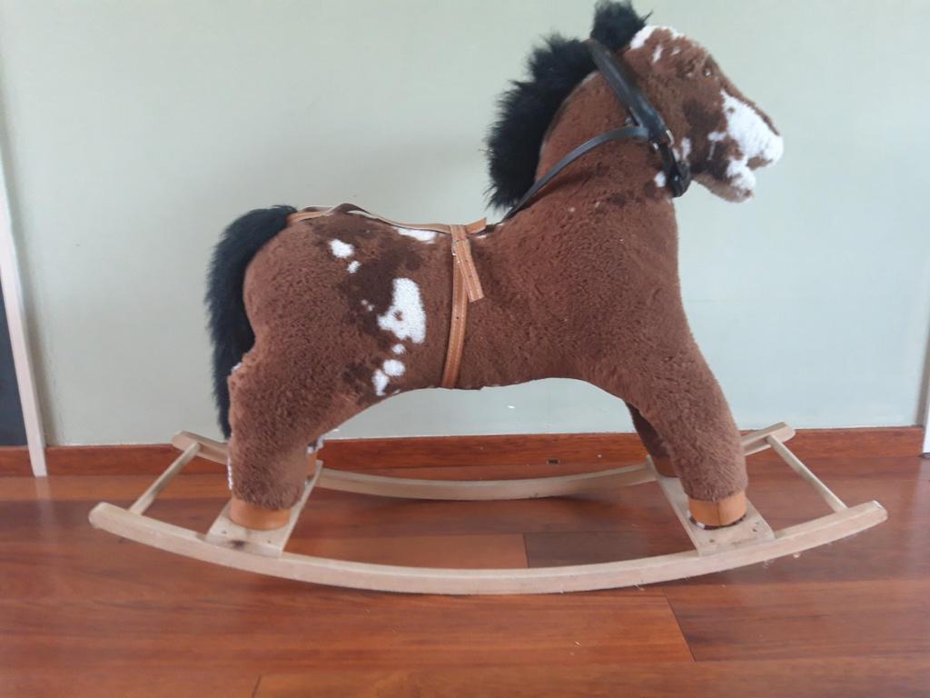 Hobbelpaard bruin met witte vlekken, Kinderen en Baby's, Ophalen of Verzenden