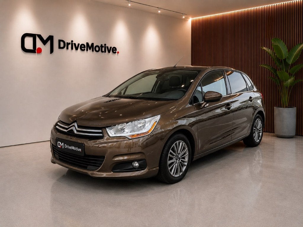 Citroen C4 - 1.6 VTi Tendance / 5-drs / Airco / Trekhaak, Auto's, Voorwielaandrijving, Euro 5, Stof, 1550 kg