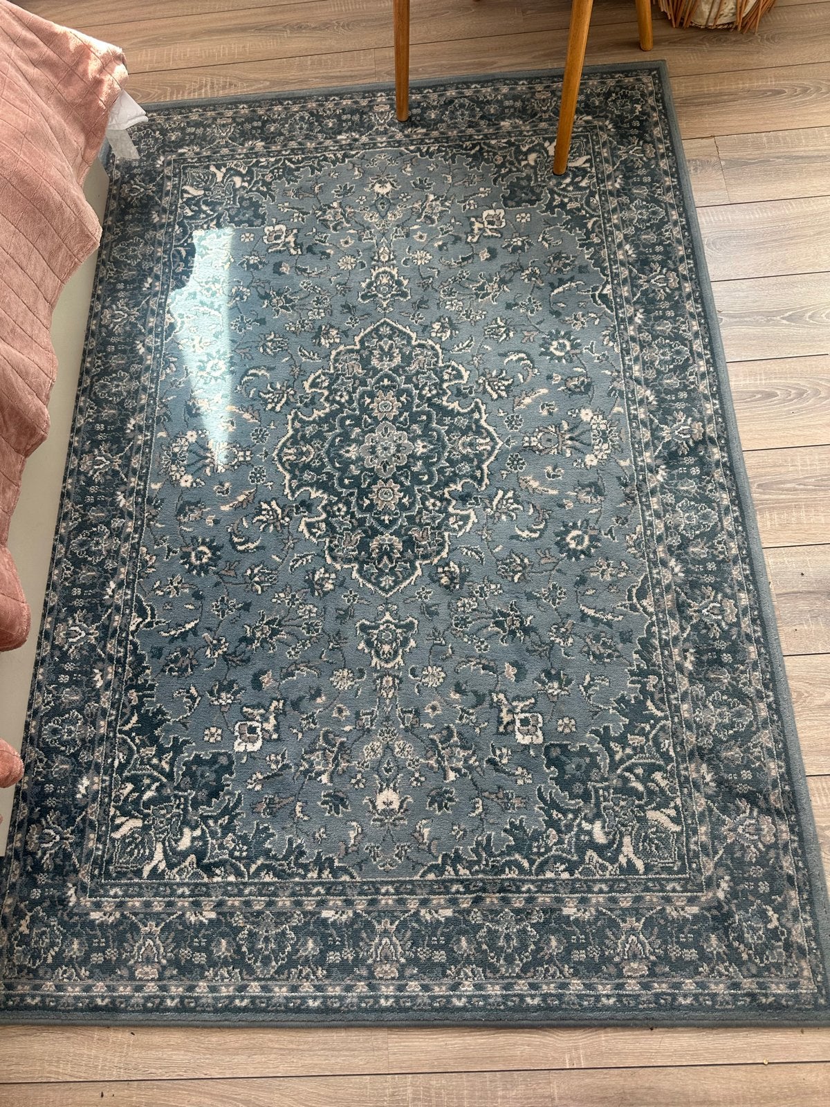 Ikea Vedbak Vloerkleed - Blauw/Grijs met Oosters Patroon, Huis en Inrichting, Ophalen, Gebruikt, 100 tot 150 cm, Blauw