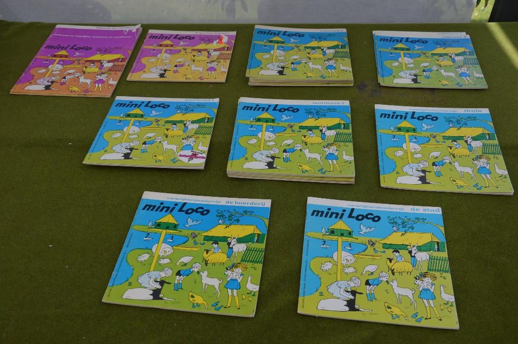 18 vintage mini loco boekjes, vierkant jaren 70 rekenen taal, Ophalen of Verzenden, Gebruikt, Taal en Lezen