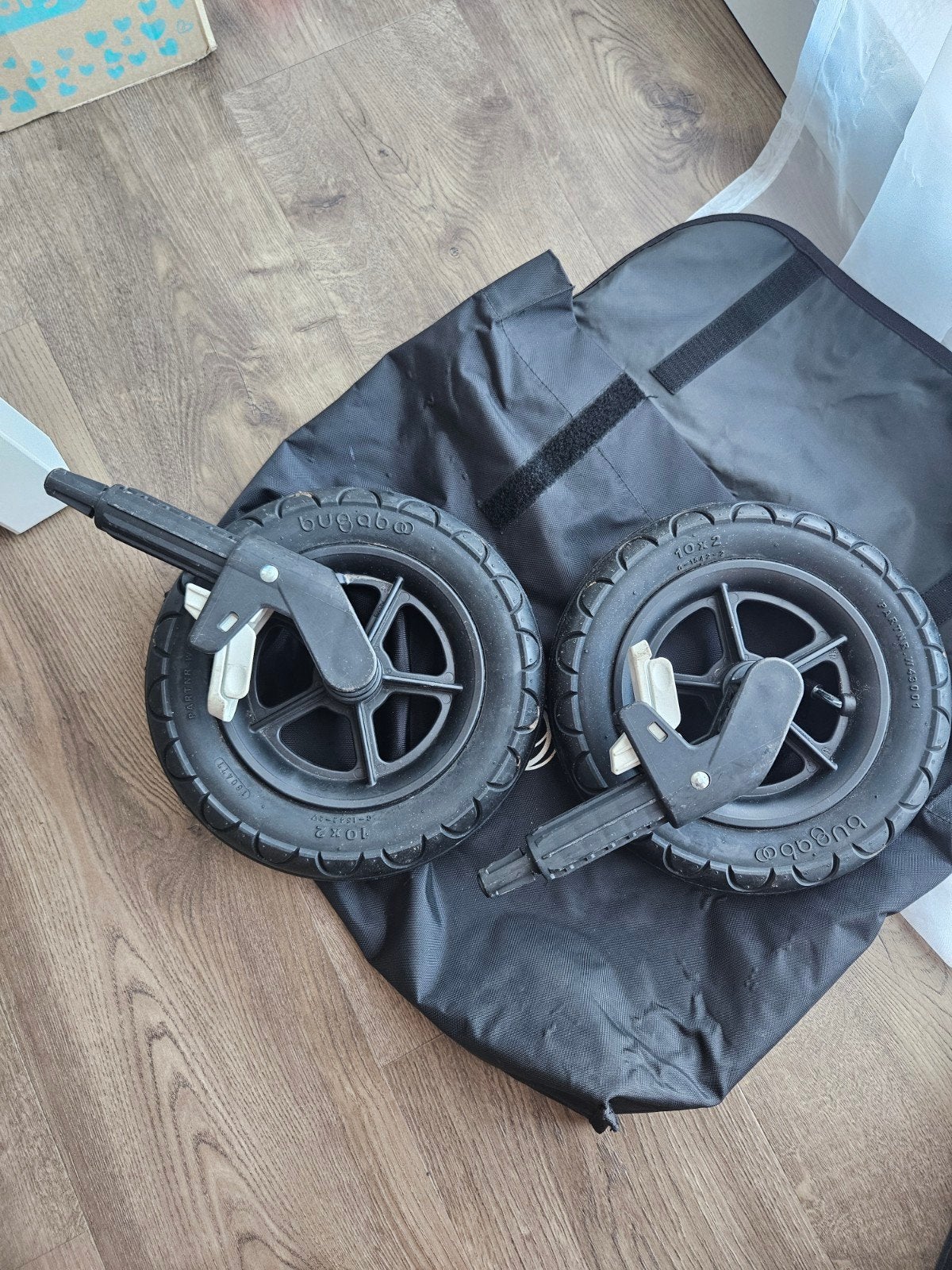 Bugaboo kinderwagen wielen 10x2 - Zo goed als nieuw, Kinderwagen, Luchtbanden, Bugaboo, Ophalen of Verzenden