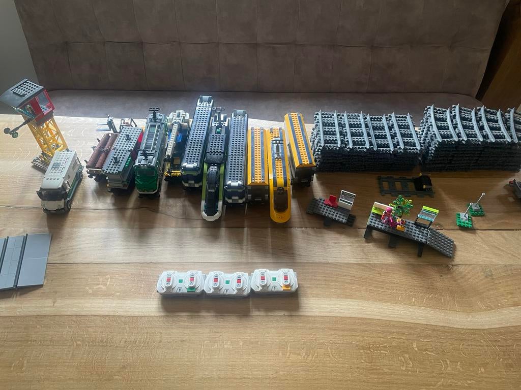 3 LEGO City treinen met rails en wissels, Ophalen, Lego, Inclusief doos, Complete set