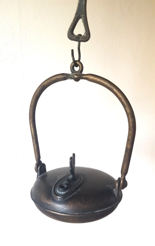 Antieke weverslamp olielamp met originele haak, Ophalen of Verzenden