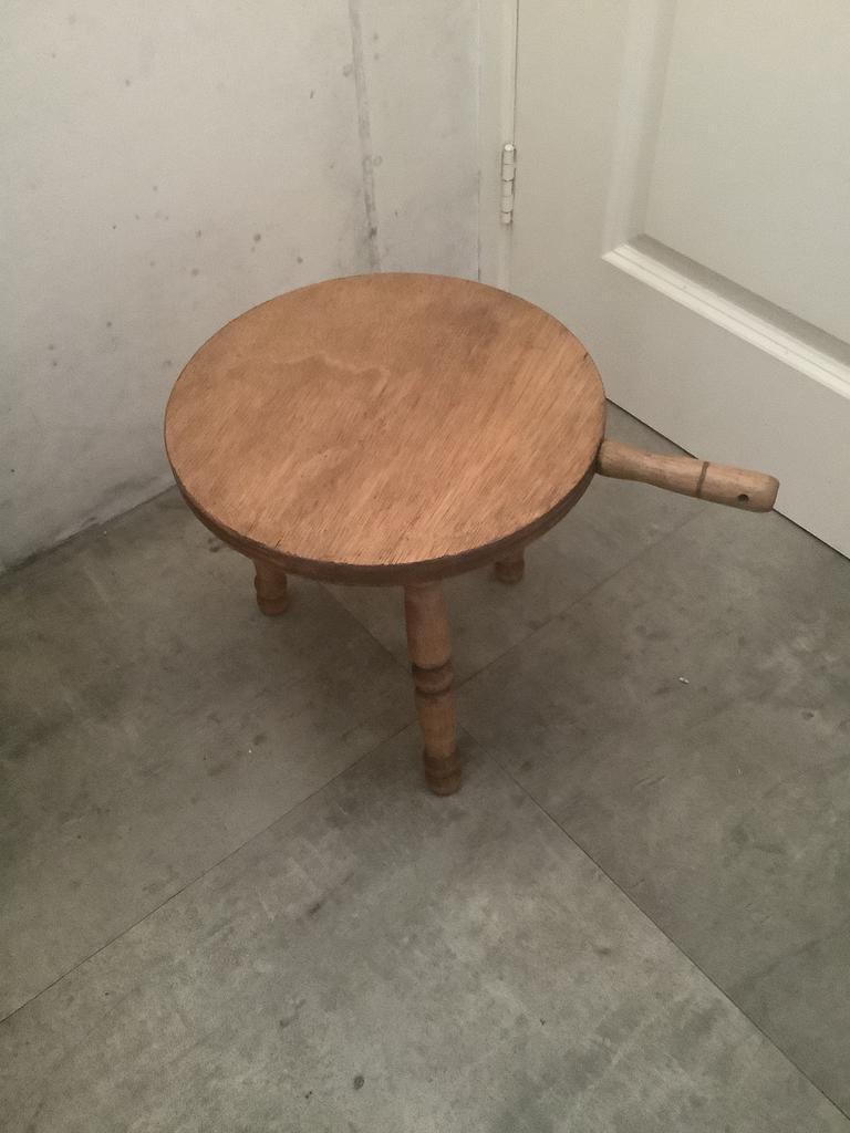 Krukje melkkrukje Spaans brutalist eiken €25, Ophalen of Verzenden, Zo goed als nieuw, Hout