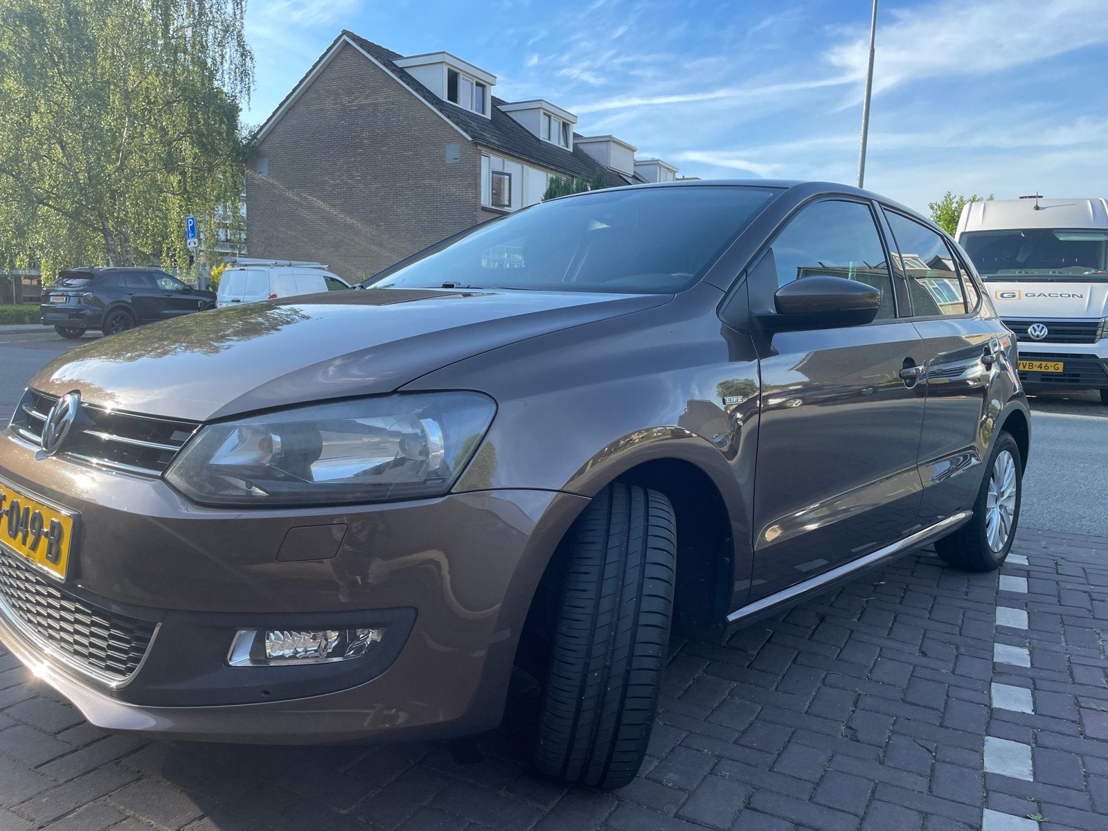 Volkswagen Polo 1.2 TSI 77KW 2013 Bruin, Auto's, Voorwielaandrijving, 40 €/maand, Zwart, Bruin